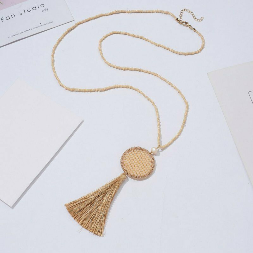 ** BRAND NEW ** BEAUTIFUL BEADED TASSEL NECKLACE